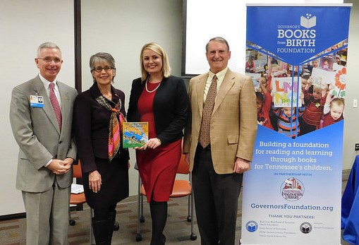 Saint Thomas Rutherford Hospital to Enroll Newborn Babies in Tennessee’s Imagination Library Program